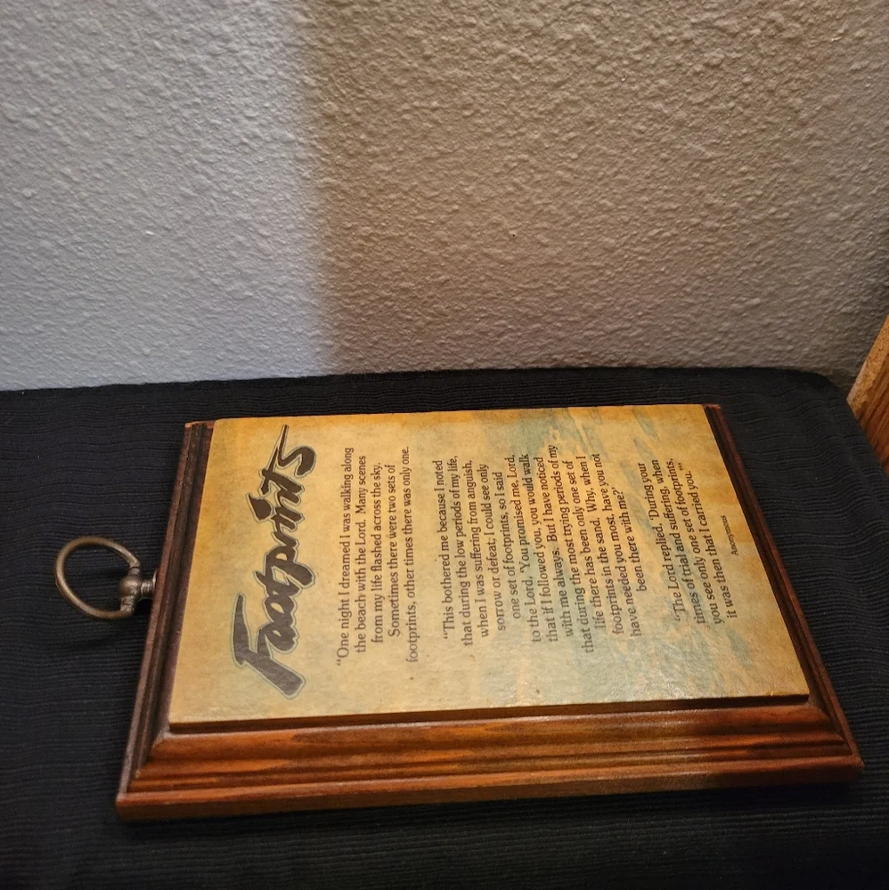 Vtg Footprints In The Sand Natural Wood Plaque By Ark Products Minneapolis MN